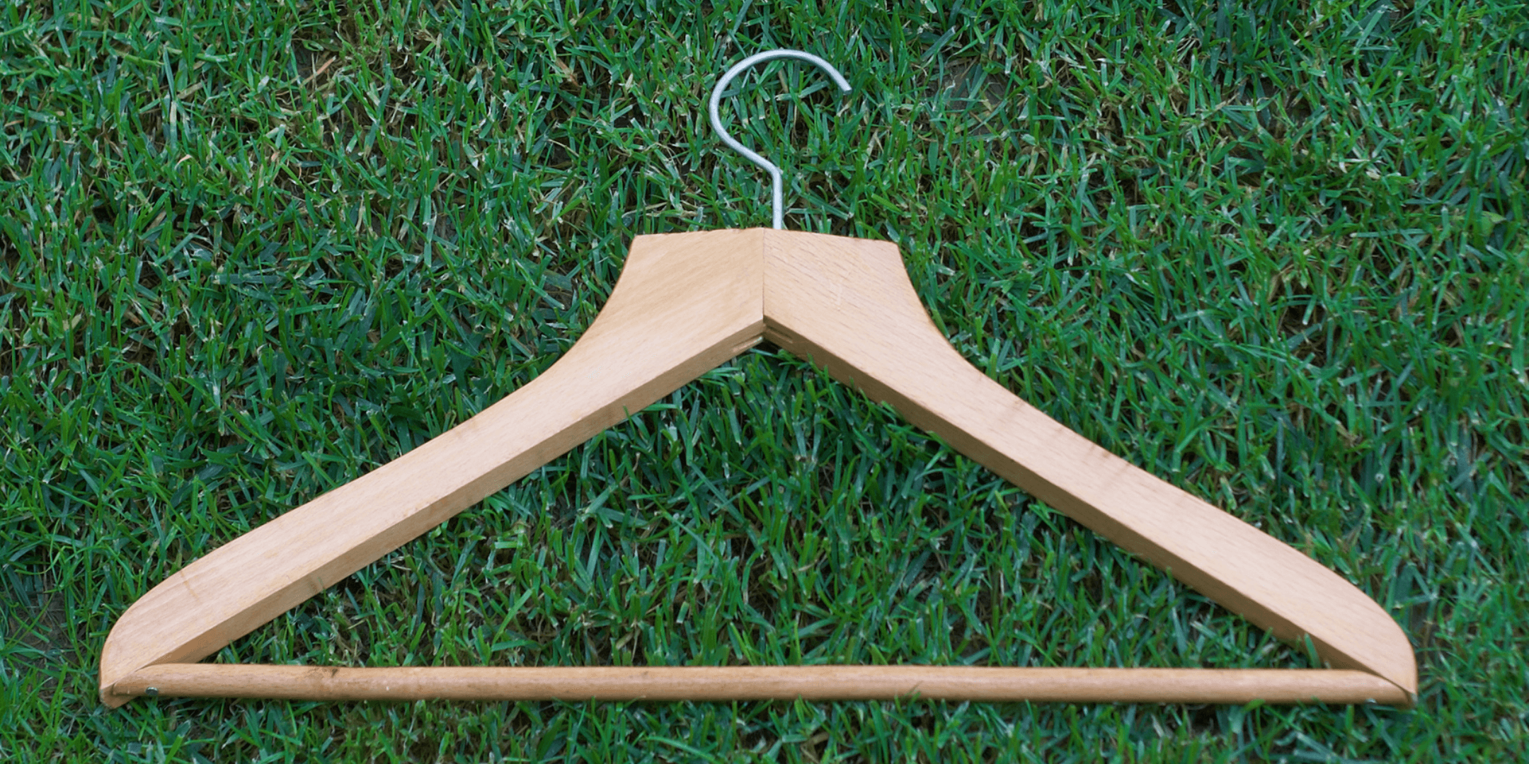 Carbon footprint and water footprint calculating in the fashion industry